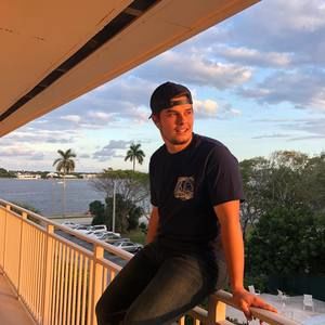 Meet your Posher, Cody